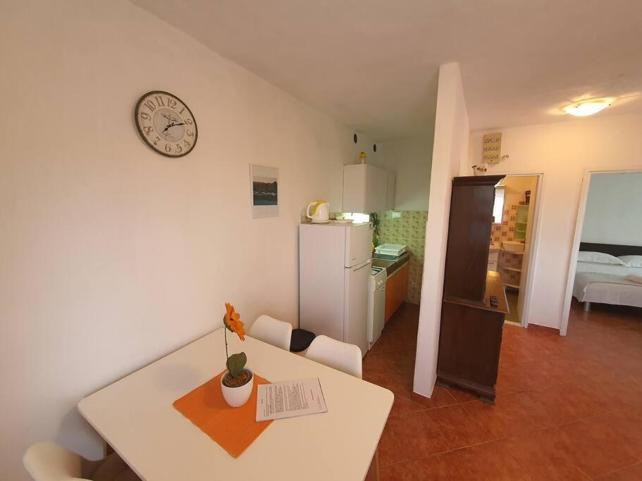 Barada Apartment Seget Vranjica